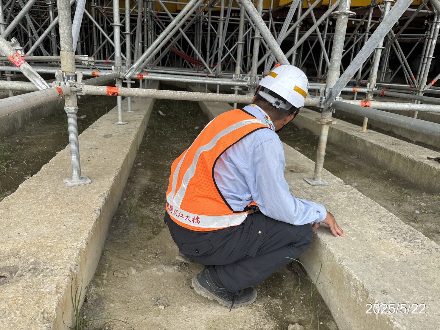 U4單元場撐第3階段支撐架組立