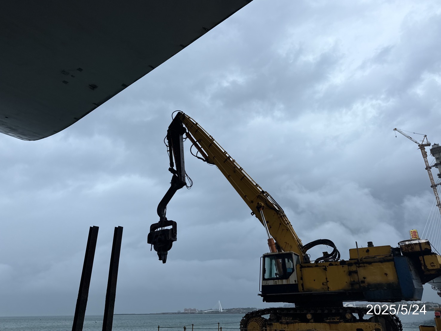 P120重型支撐架型鋼拔除