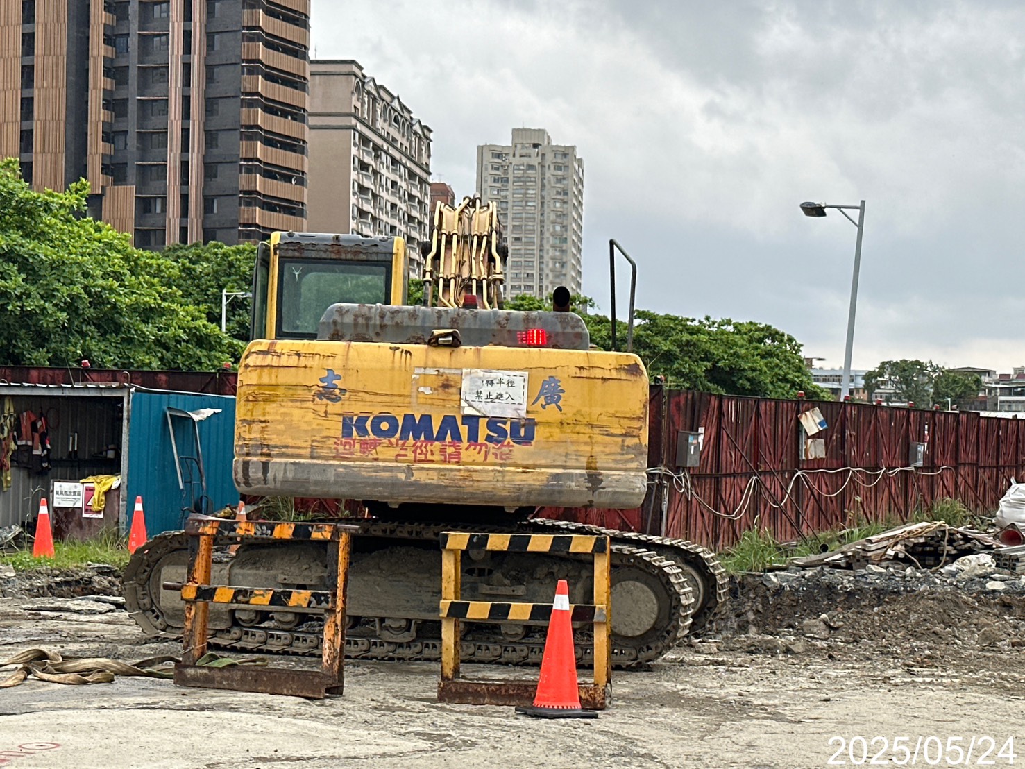 MR1-W3重力式擋土牆開挖