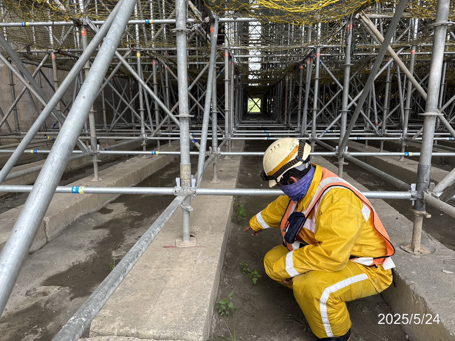 U4單元場撐第3階段支撐架組立