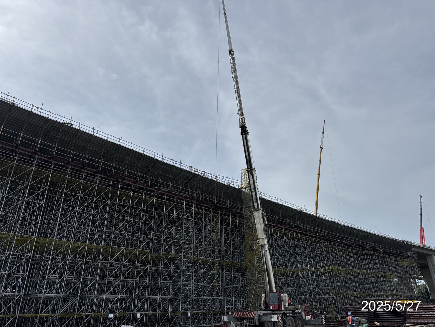 U4單元場撐第2階段底腹版鋼筋綁紮