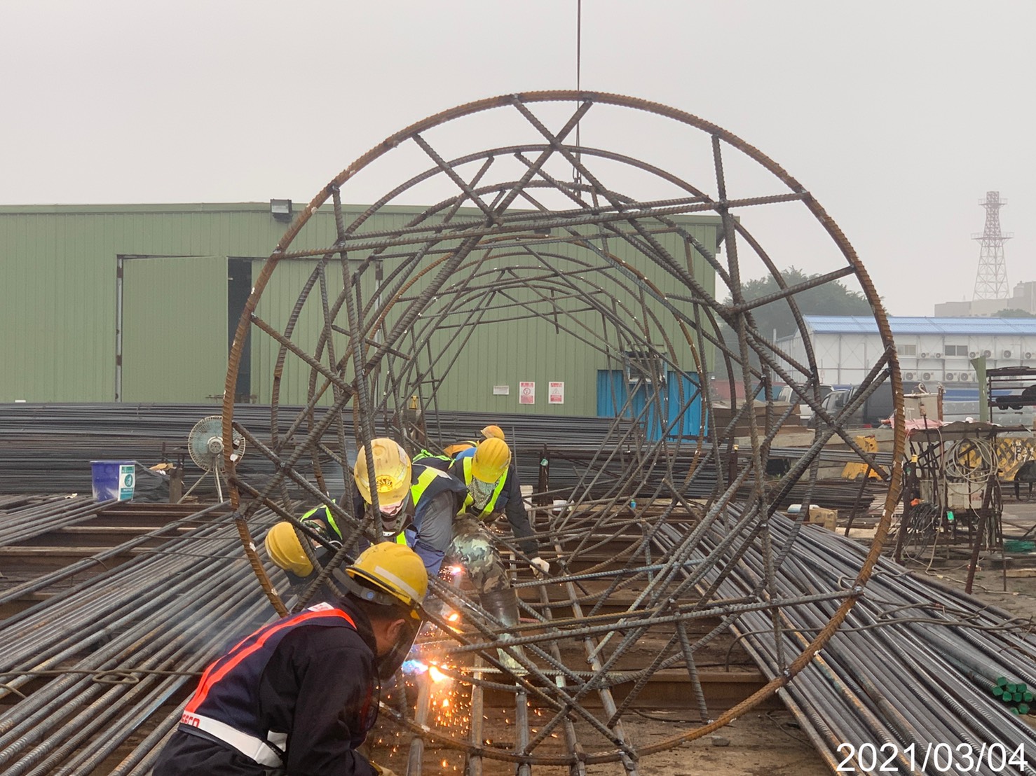 基樁工程鋼筋籠組立製作.